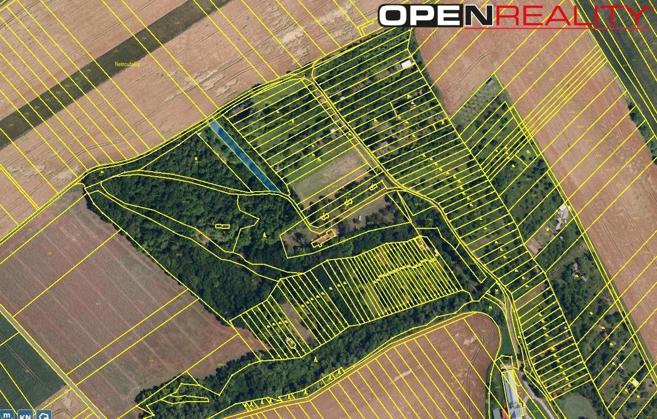 Zahrady, Hostěrádky-Rešov, 731 m²