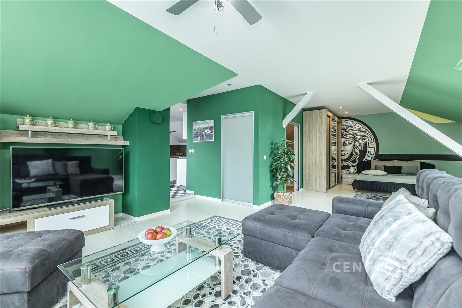 3+kk, Lysolajské údolí, Praha, 120 m²