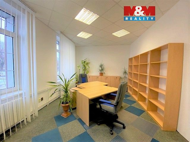 Kanceláře, Krnov, okres Bruntál, Moravskoslezský kraj, 24 m² - 1