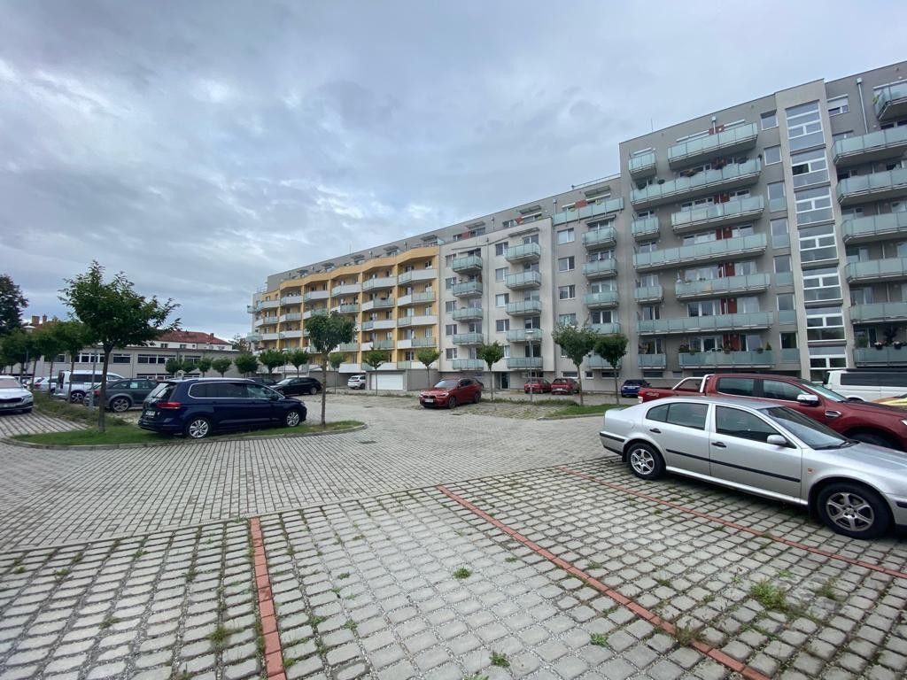 Pronájem ostatní - České Budějovice 3, České Budějovice, 12 m²