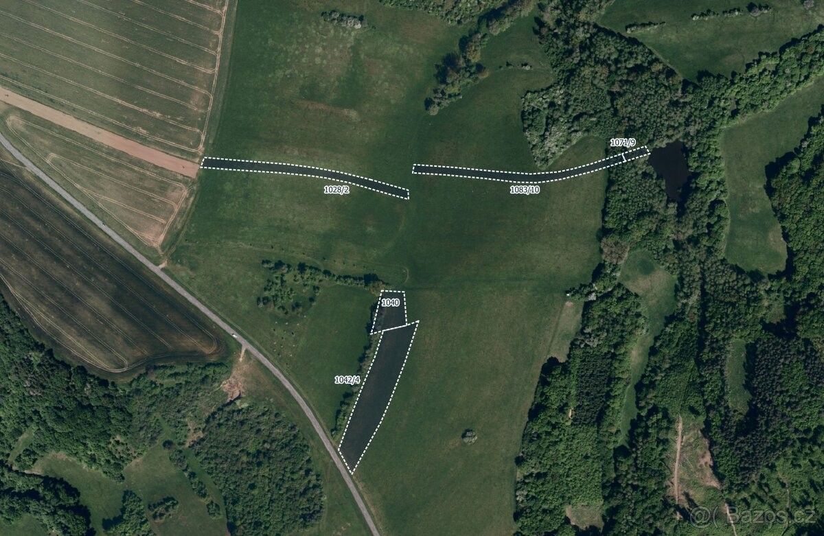 Pozemky pro bydlení, Bílovice u Uherského Hradiště, 687 12