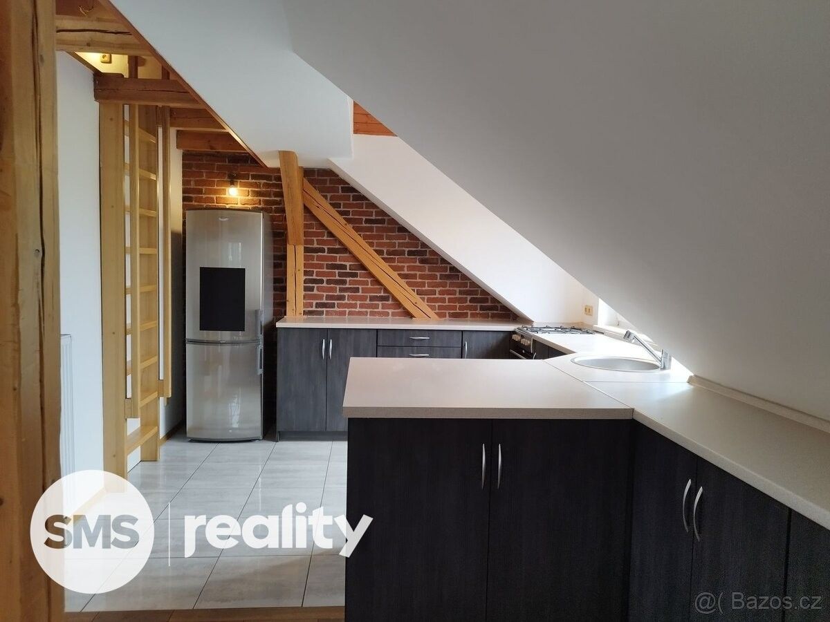 Pronájem byt - Opava, 747 05