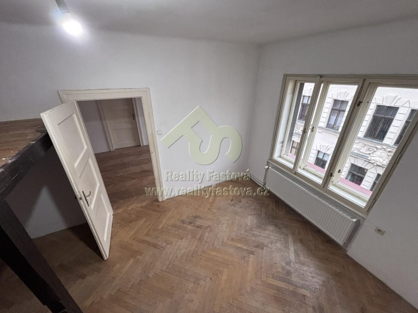 Byty, Veleslavínova, Plzeň, 116 m²