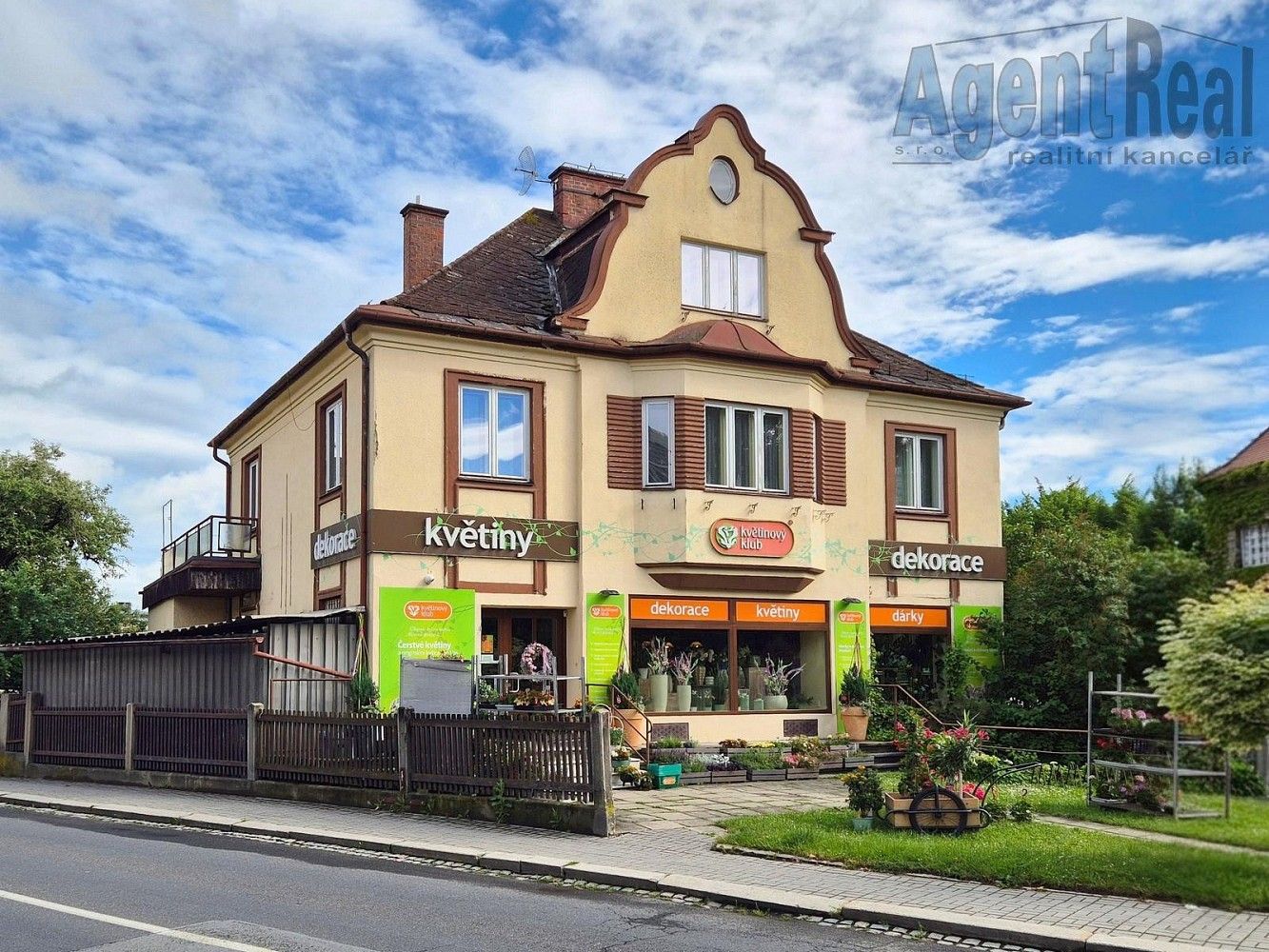 Rodinný dům, 330 m²