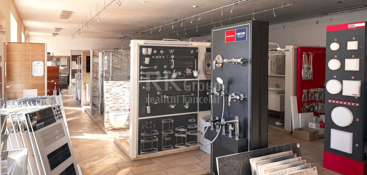 Komerční nemovitost · 734 m² · Pohraniční stráže, Velká Hleďsebe - 3