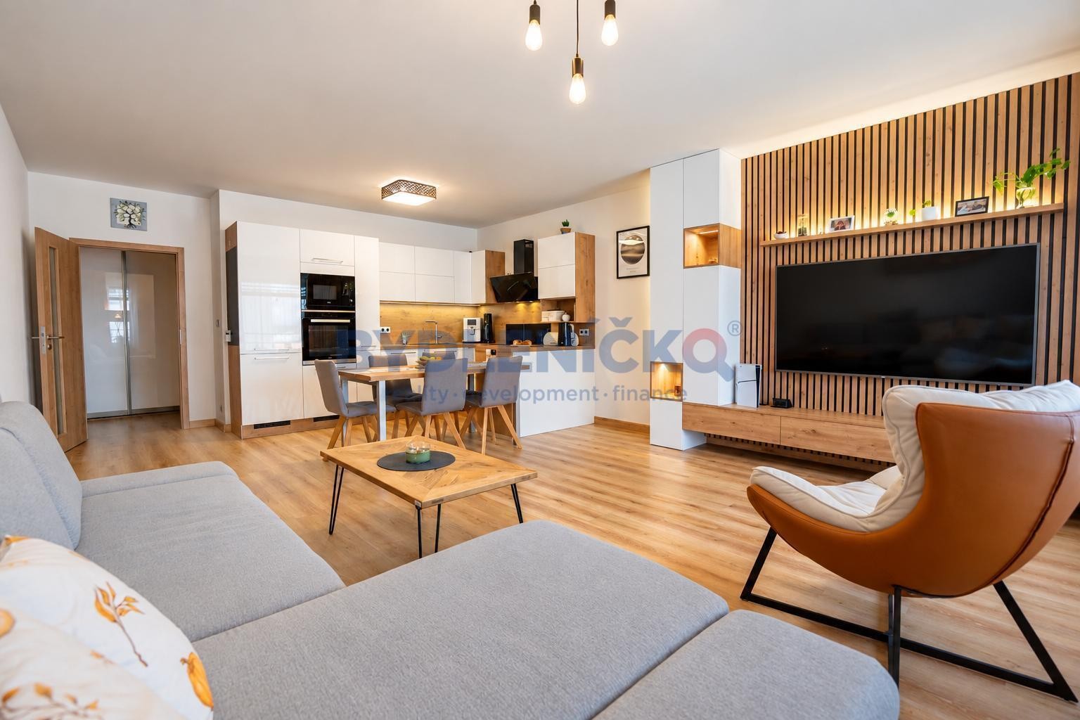 2+kk, České Vrbné 2405, České Budějovice 2, 71 m² - 1