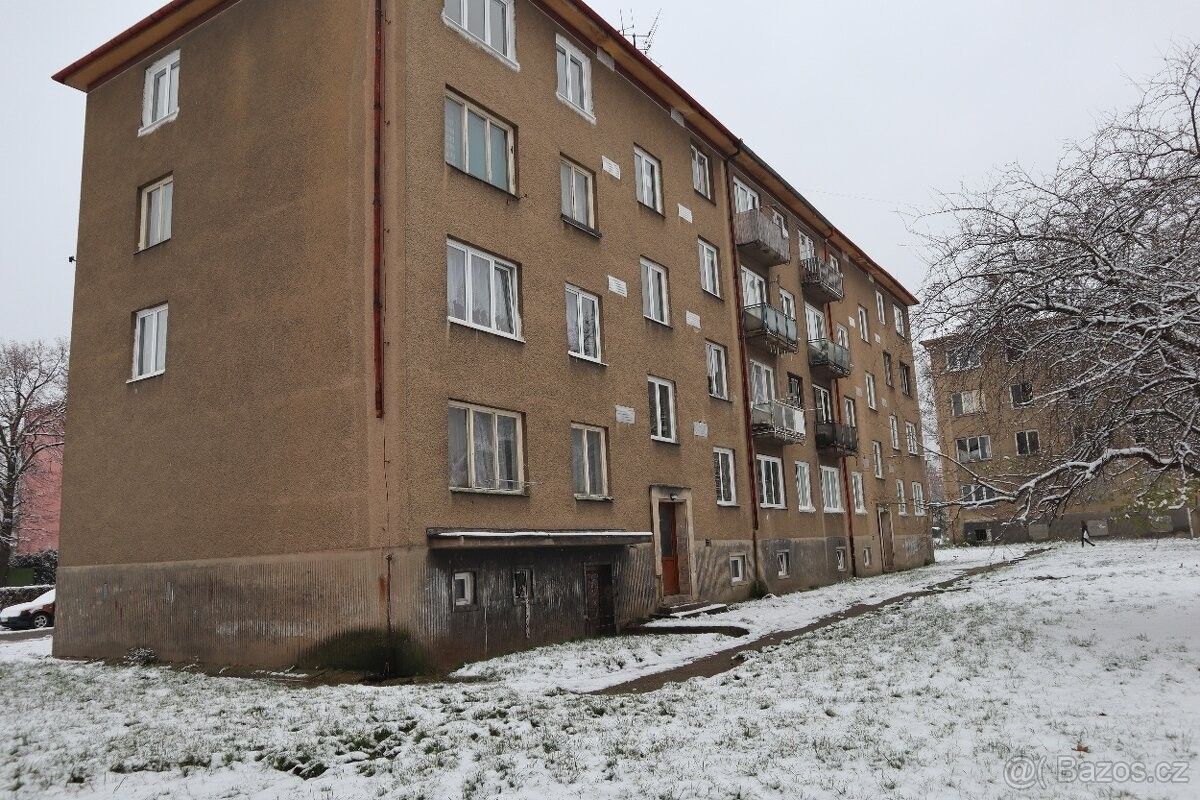 Pronájem byt - Jirkov, 431 11