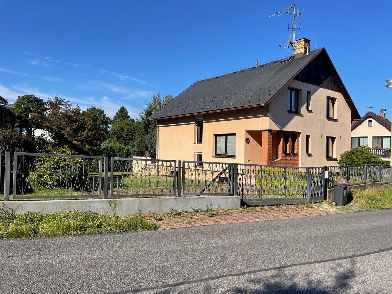 Rodinný dům · 321 m² · Radčická, Liberec - Liberec XIV-Ruprechtice - 3