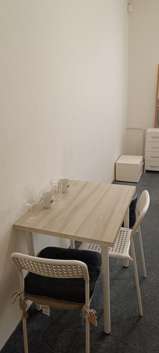 Byty, Kloboukova, Praha - Chodov, 16 m² - 2