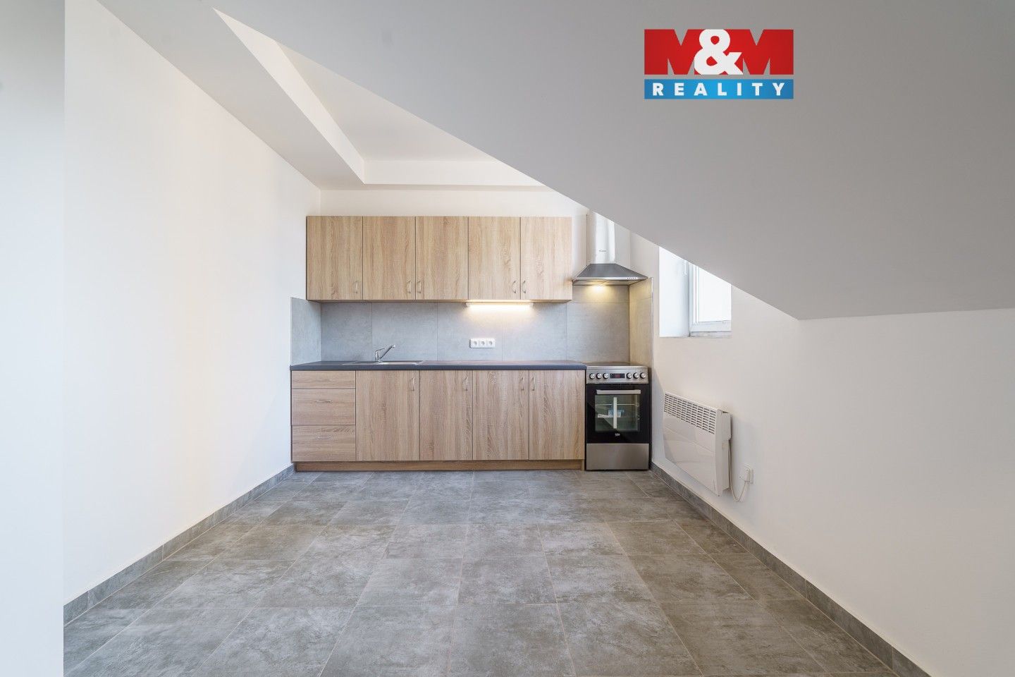 1+1, Nádražní, Sokolov, 50 m²