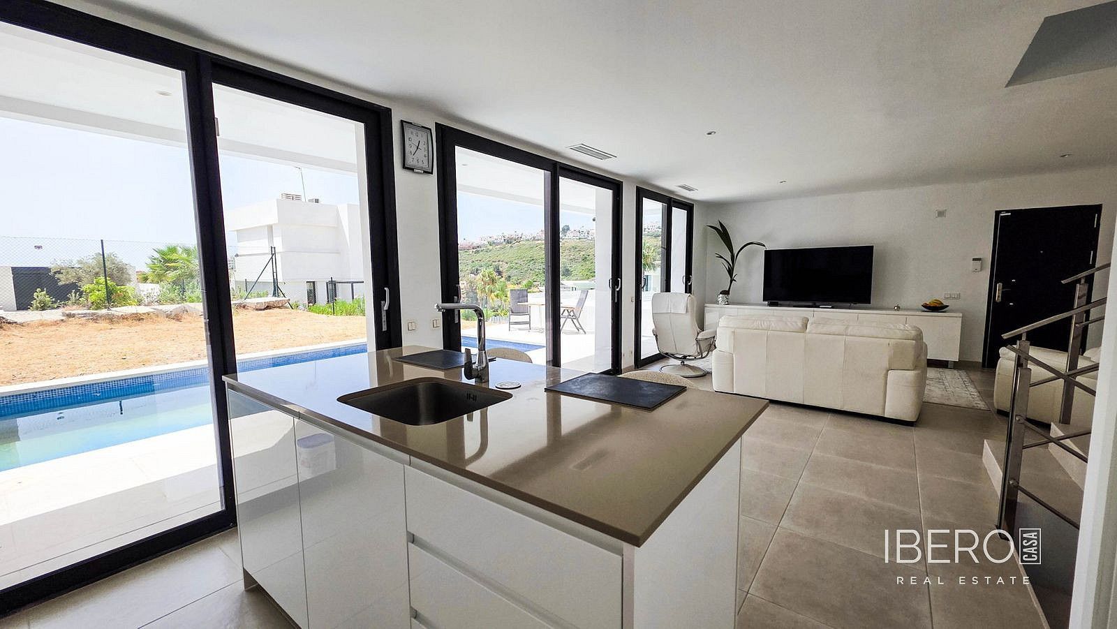 Rodinný dům · 218 m² · La Duquesa, ES - 3