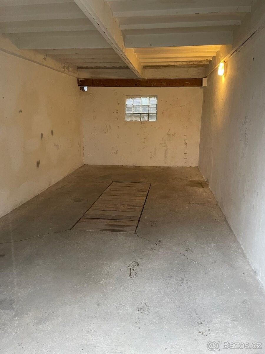 Prodej garáž - Chomutov, 430 01
