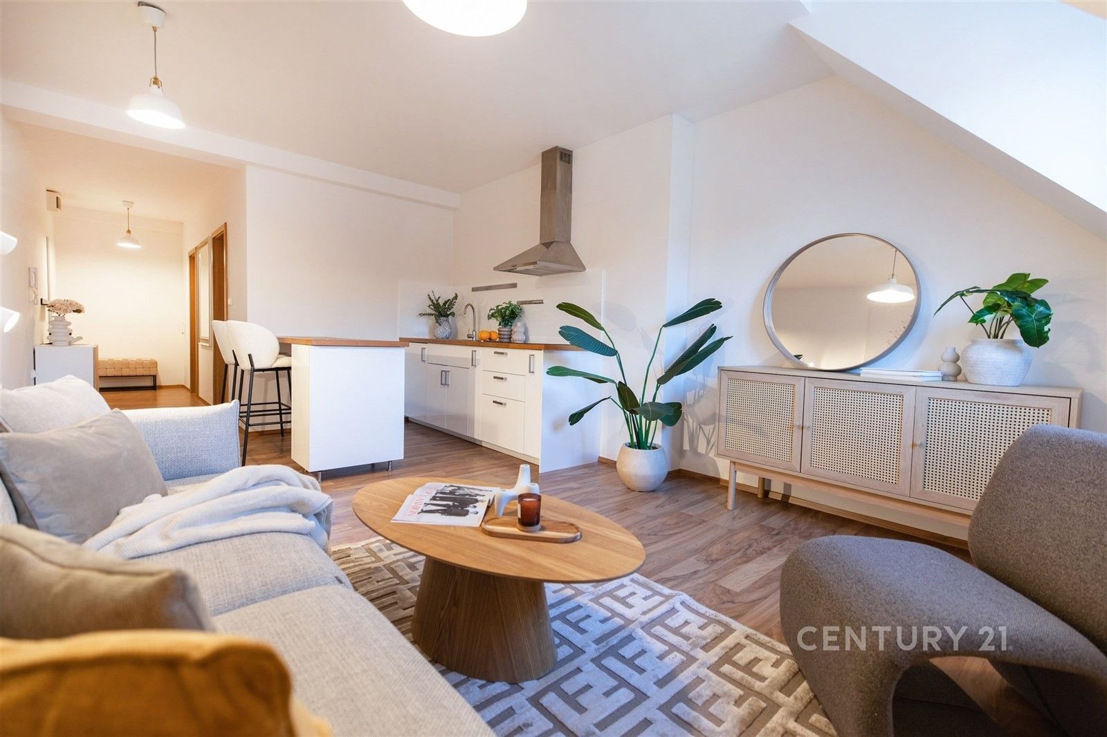 Prodej byt 1+kk - Holandská, Praha, 34 m²
