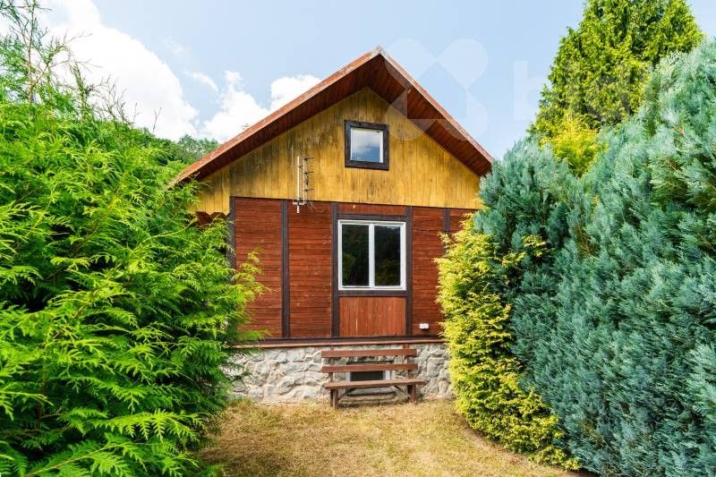 Zahrady, Litoměřická, Velké Březno, 25 m²