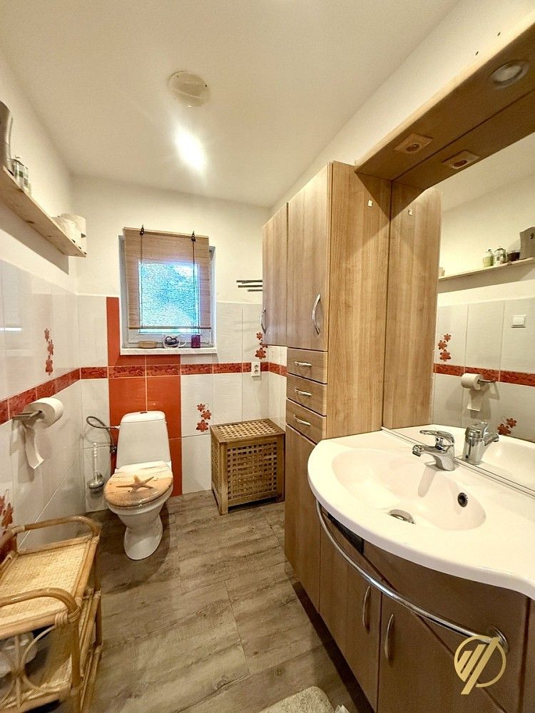 Prodej rodinný dům - Straky, okres Nymburk, Středočeský kraj, 122 m² - 5