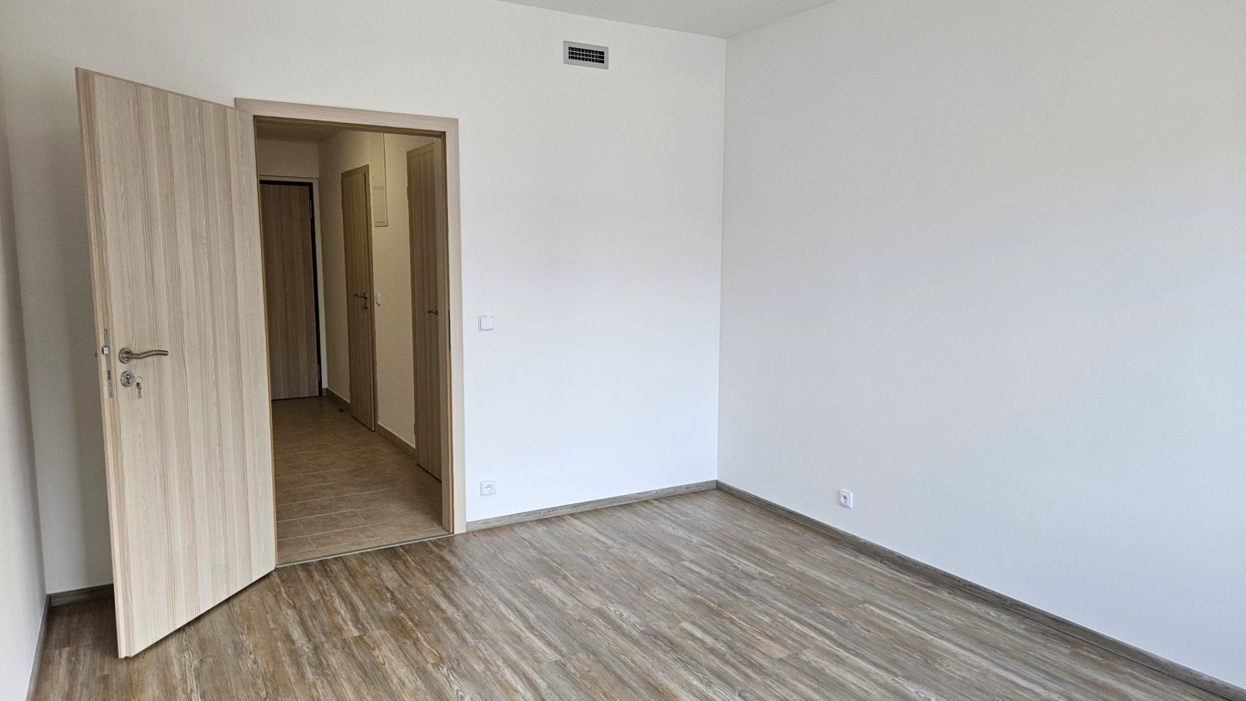 Pronájem byt 2+kk - Sinkulova, Praha - Podolí, 51 m² - 5