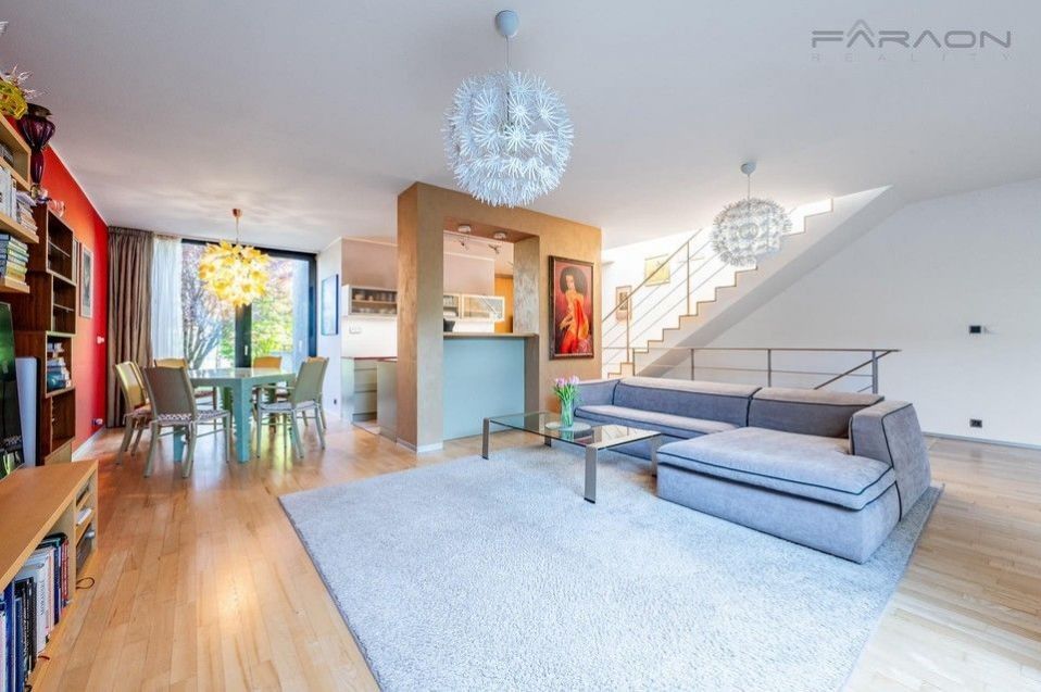 Prodej rodinný dům - Suttnerové, Praha, 268 m²