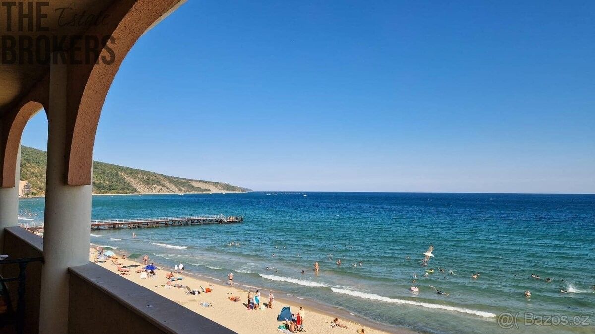 Byty, 987 66, Zahraničí