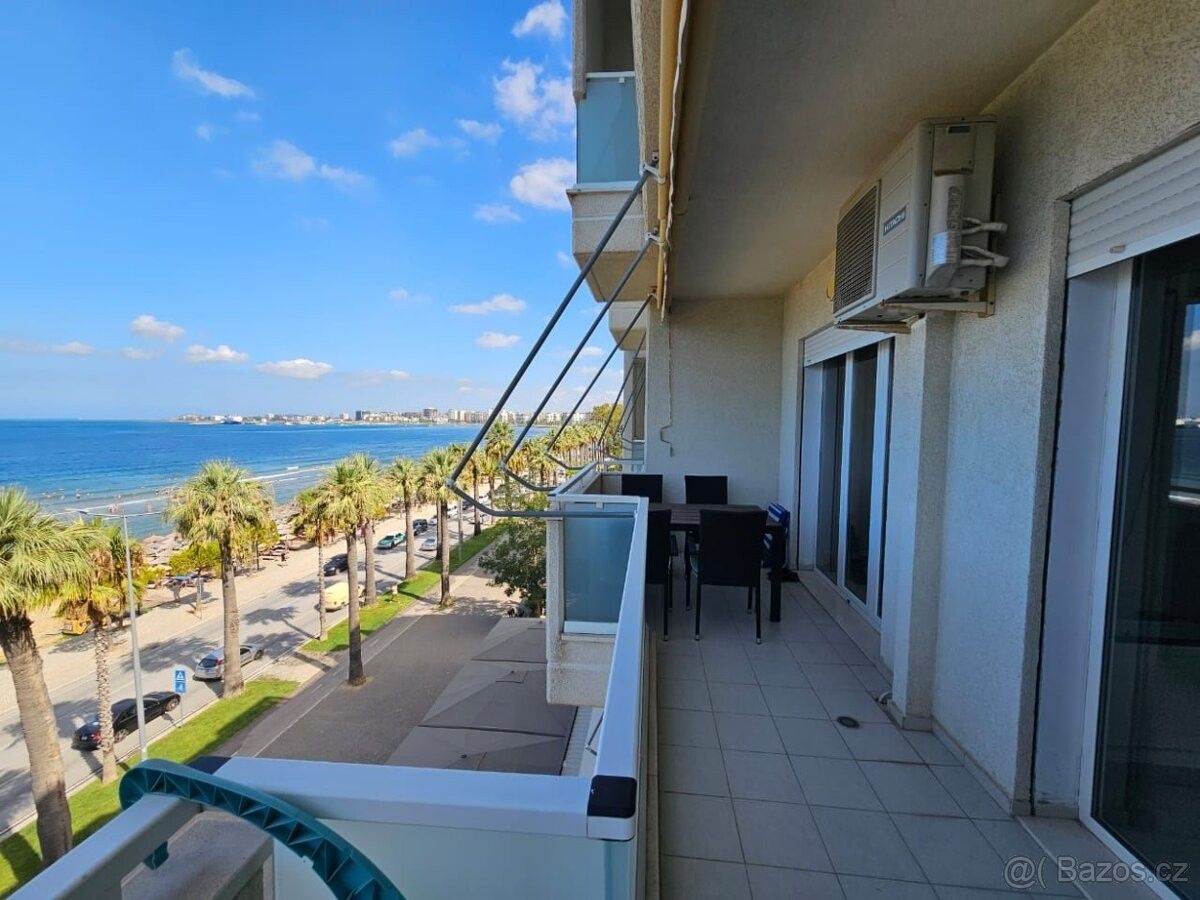 Byty, 987 66, Zahraničí