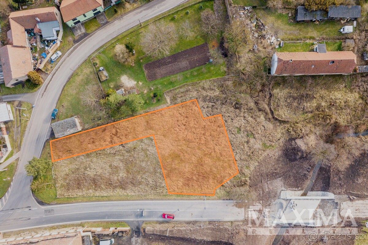 Pozemky pro bydlení, Kladno, 272 01