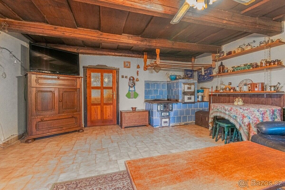 Chaty, Vyškov, 682 01 - 1