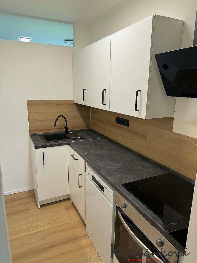 3+1, Chomutov, Ústecký kraj, 61 m² - 1
