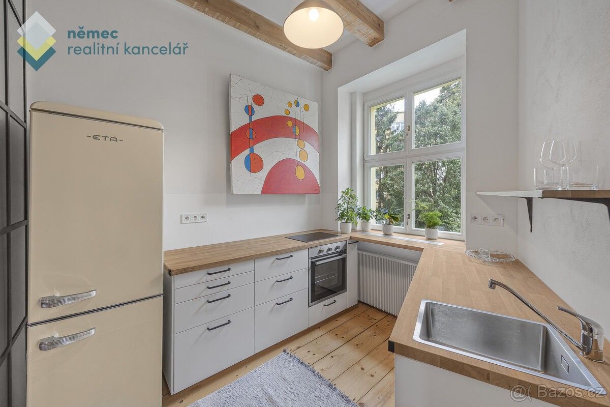 Pronájem byt - Praha, 140 00