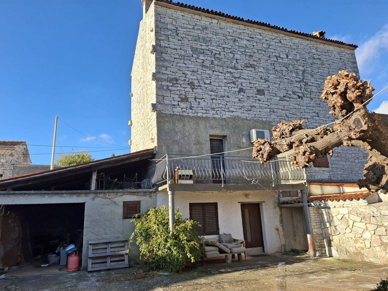 Prodej rodinný dům - Bale, HR, 190 m² - 2