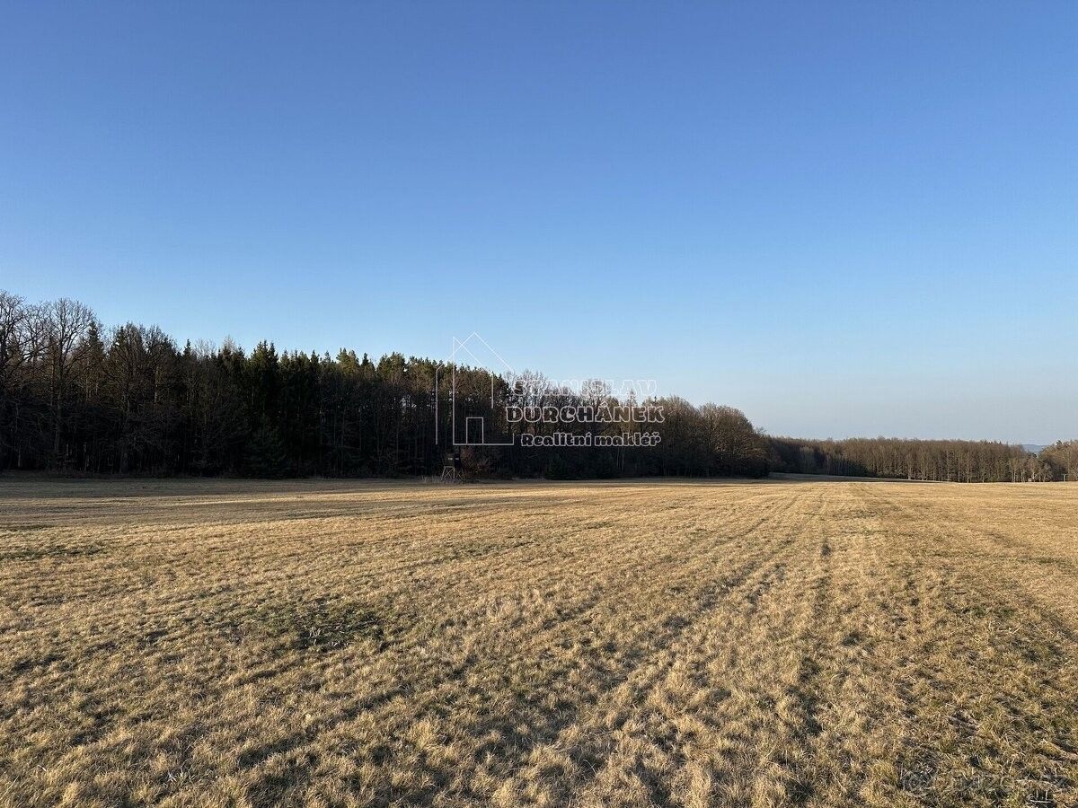 Pozemky pro bydlení, Komárov u Hořovic, 267 62