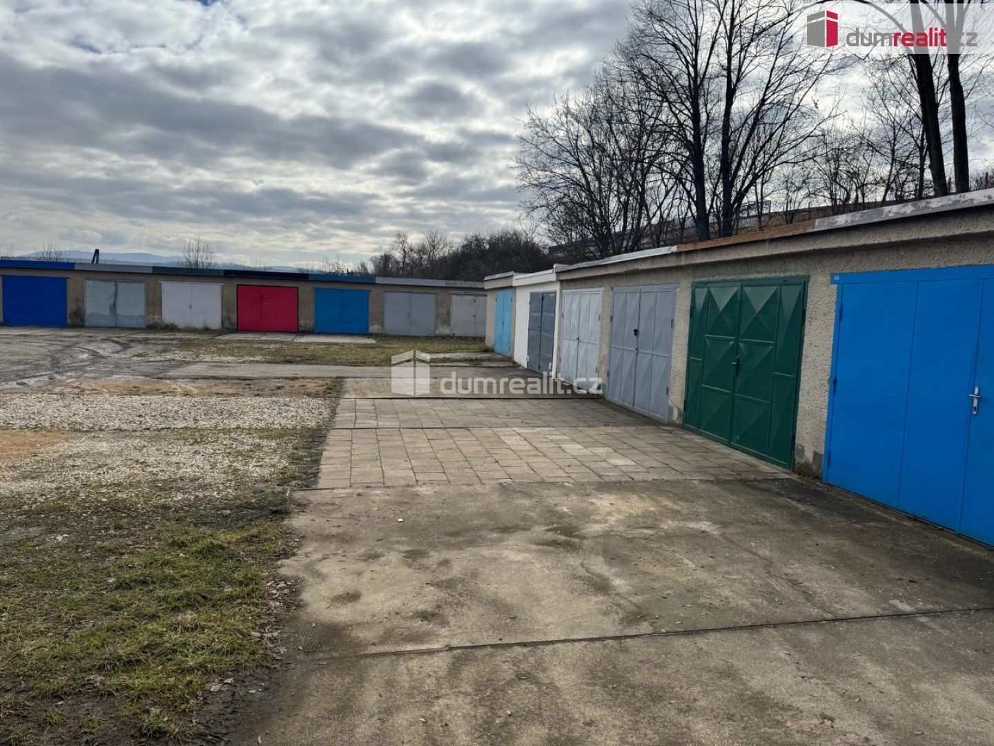 Pronájem garáž - Uherský Brod, 21 m²