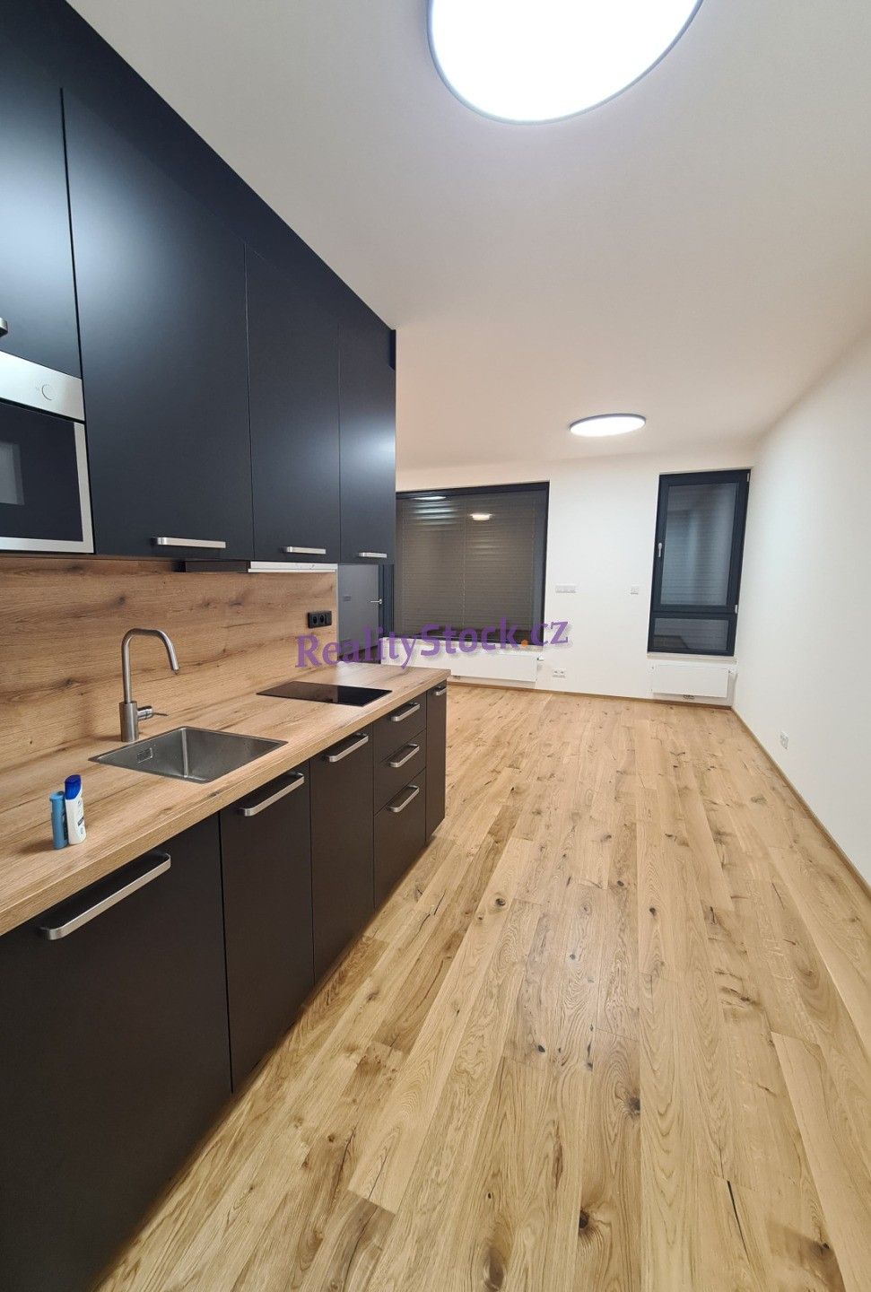 Pronájem byt 1+kk - Praha 4, Praha, 50 m²