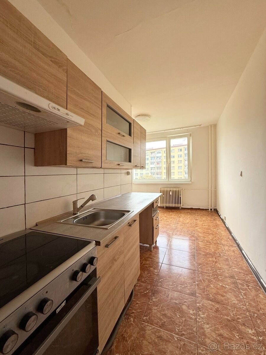 Pronájem byt - Chomutov, 430 04