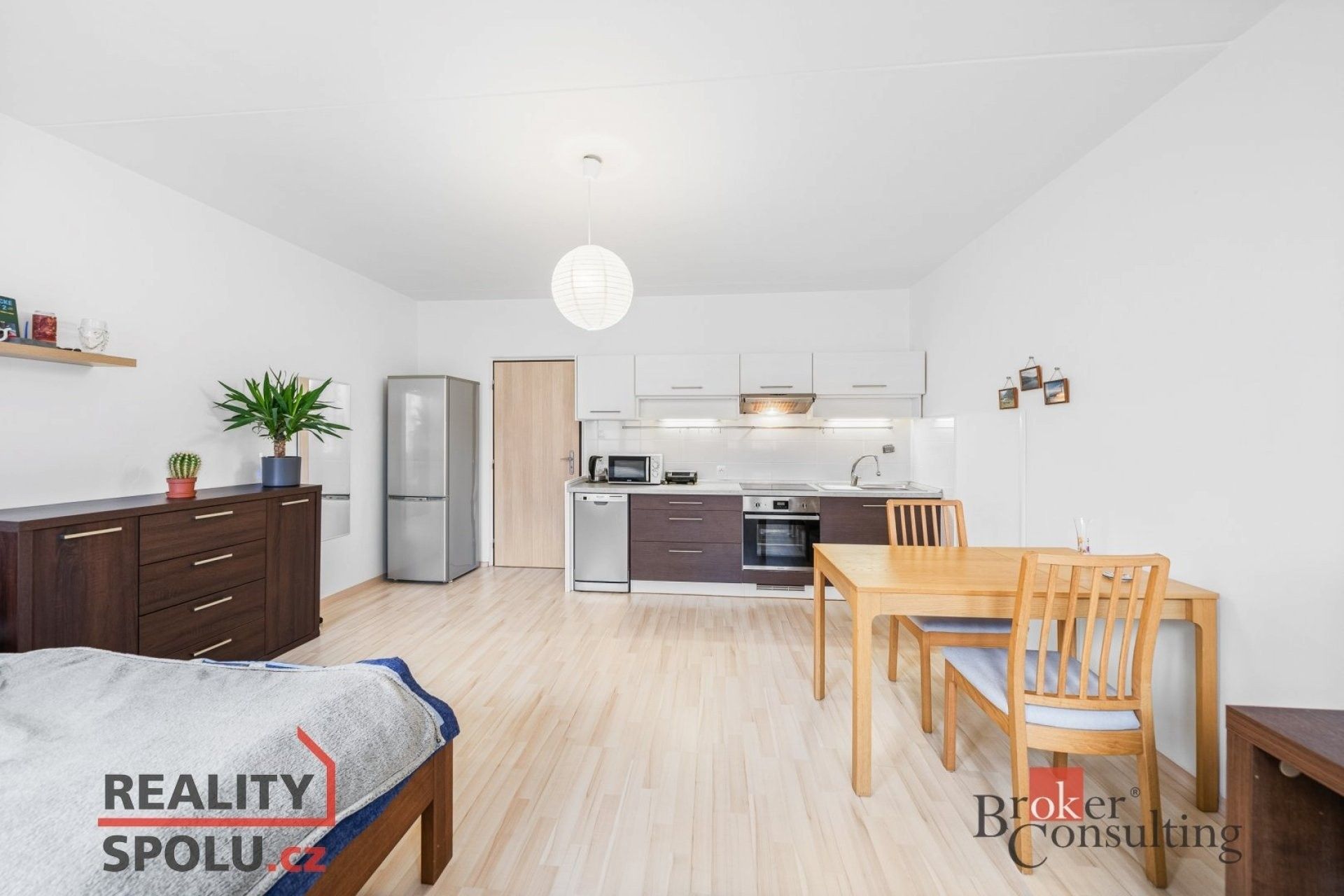 1+kk, Krašovská, Plzeň, 33 m²