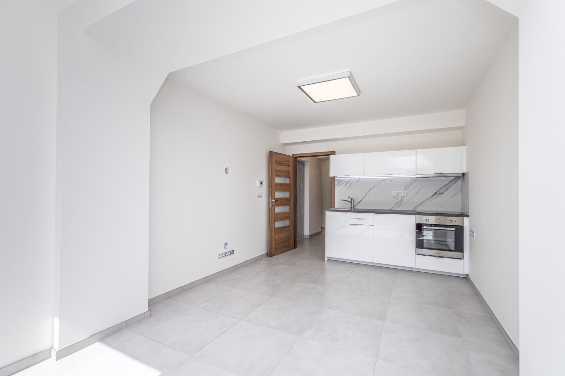 1+kk, Na Vysočanských Vinicích, Praha - Vysočany, 28 m² - 2