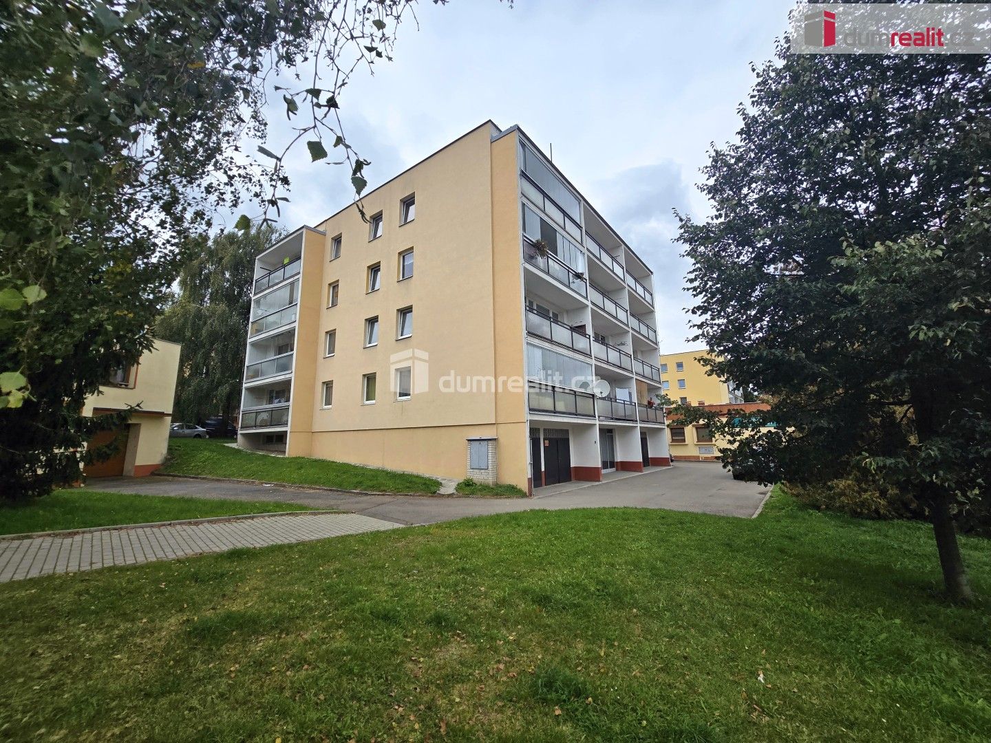 3+1, Pražského povstání, Benešov, 65 m²