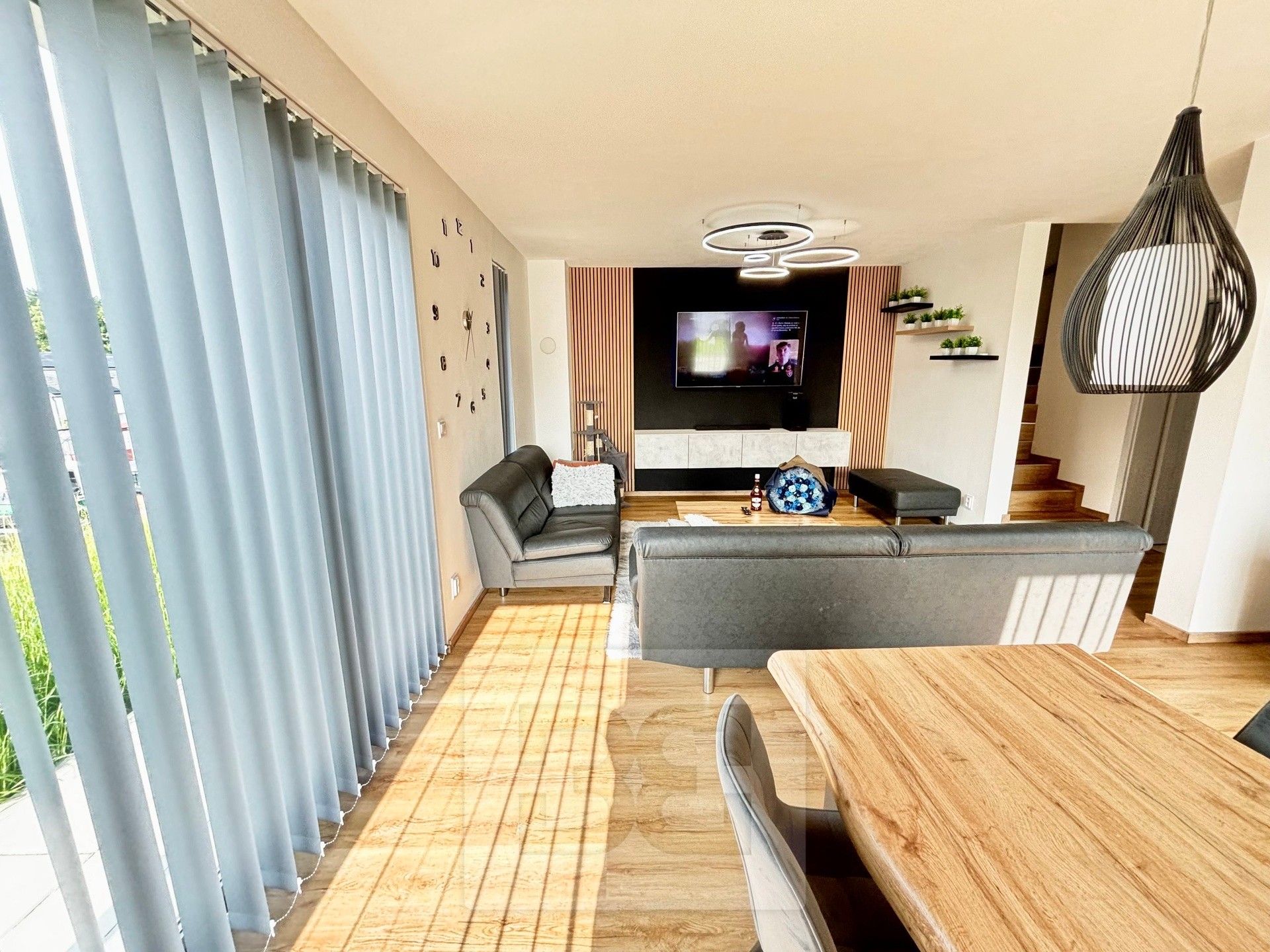 Pronájem rodinný dům - Komorní Hrádek, Chocerady, 116 m²