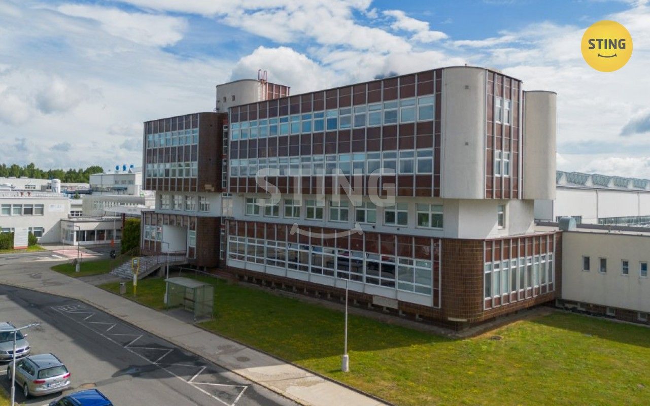 Kanceláře, Zahradní, Bruntál, 2 589 m²