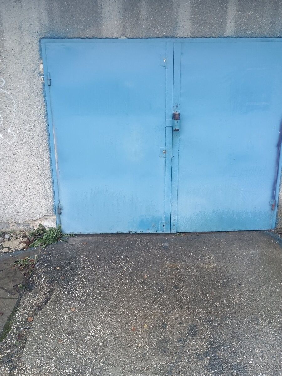 Garáže, Karviná, 735 03