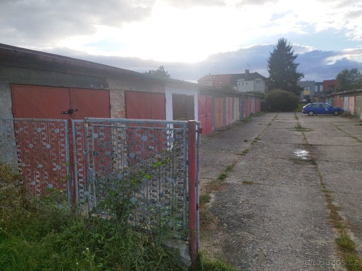 Garáž · Mladá Boleslav, 293 01 - 3