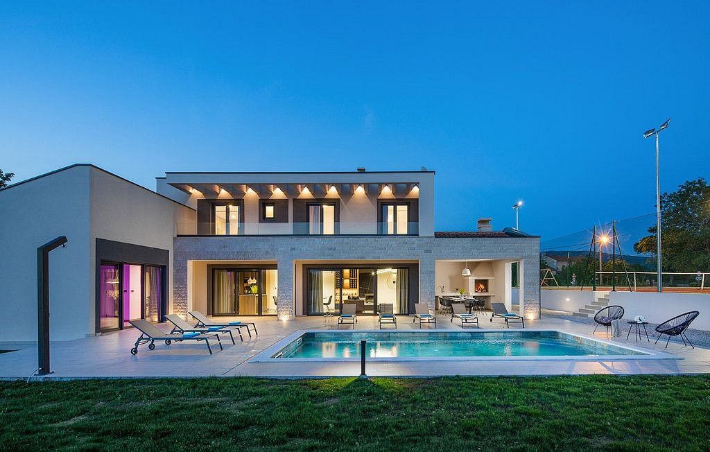 Rodinný dům · 232 m² · Labin, HR - 2