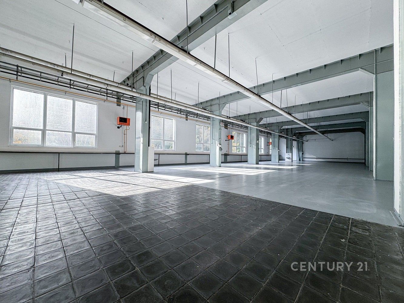 Výrobní prostory · 1 920 m² · Adamov, okres Blansko, Jihomoravský kraj - 4