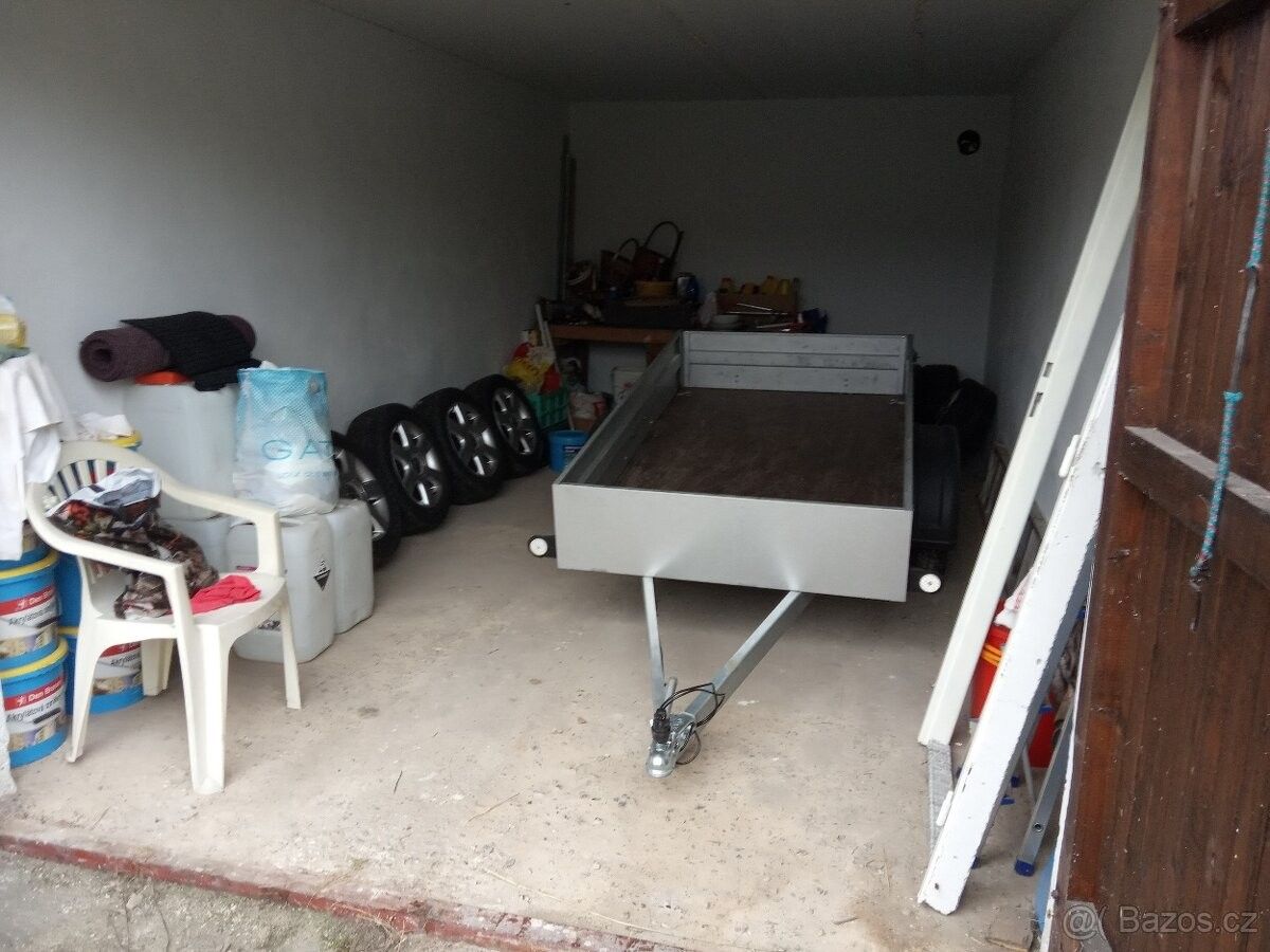 Garáže, Bečov, 434 01