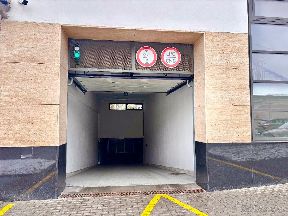 Pronájem garáž - Brno, 612 00