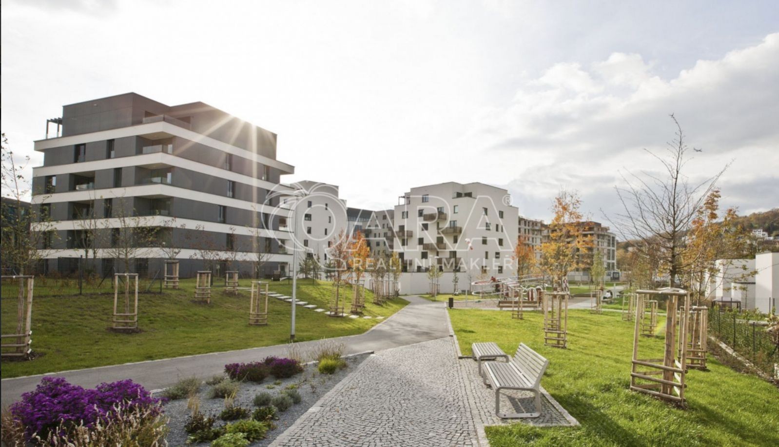 Garáž · 18 391 m² · Kačírkova, Praha Jinonice - 3