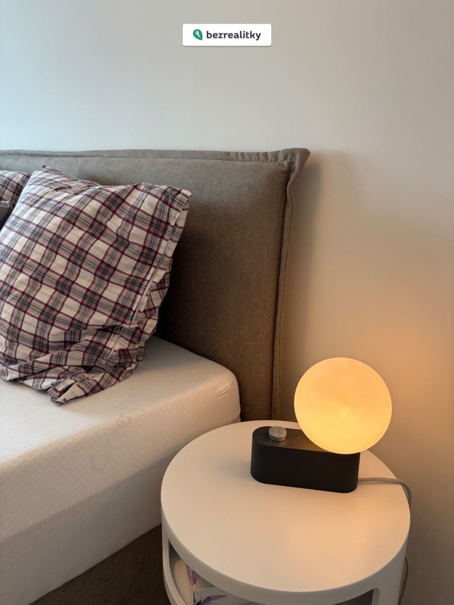 Prodej byt 2+kk - Sedlářova, Praha, 52 m²