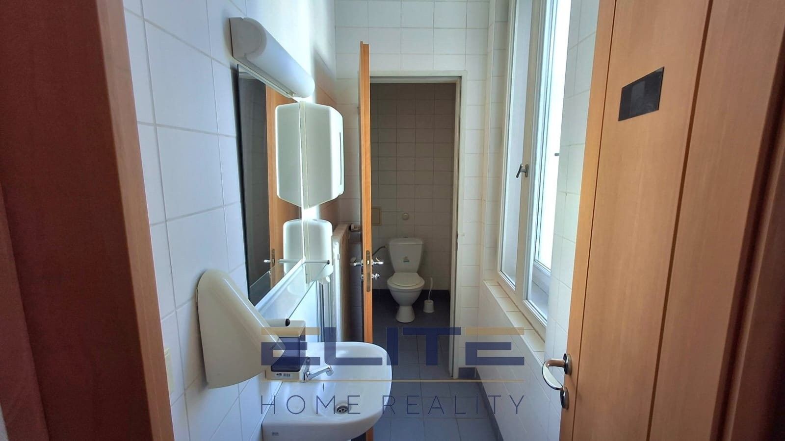 Pronájem kancelář - náměstí Českého Ráje 94, Turnov, 65 m² - 5