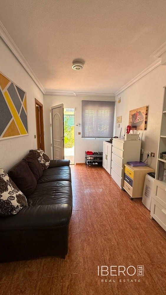 Rodinné domy, Torrevieja, Španělsko, 78 m² - 1
