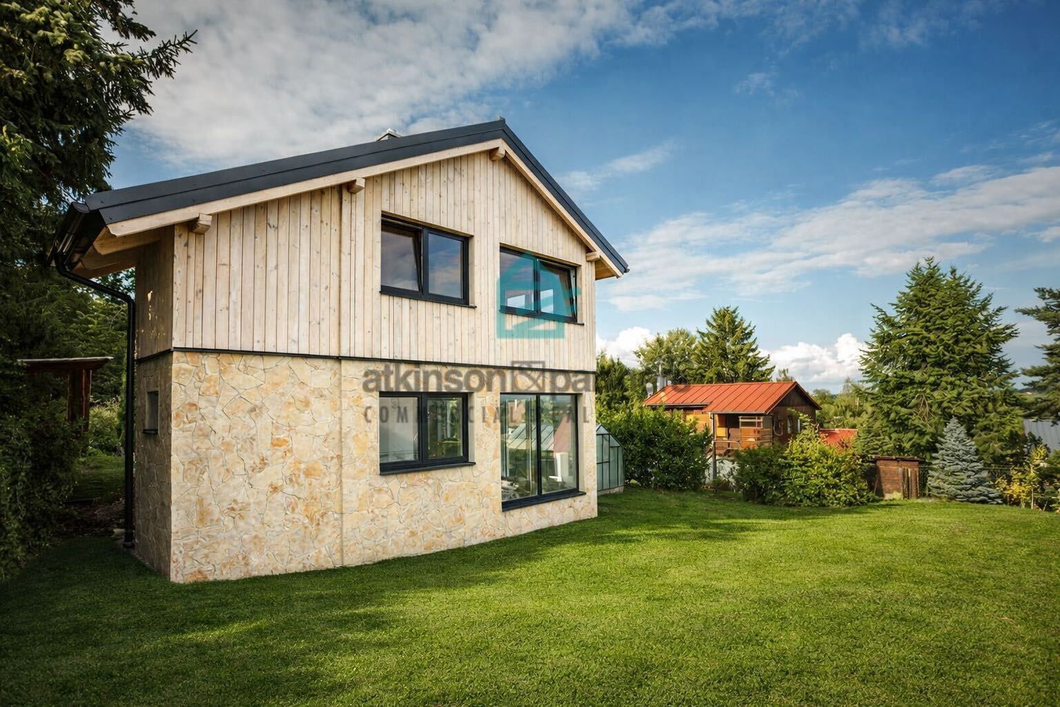 Chaty, Mírové Náměstí, Netolice, 90 m²