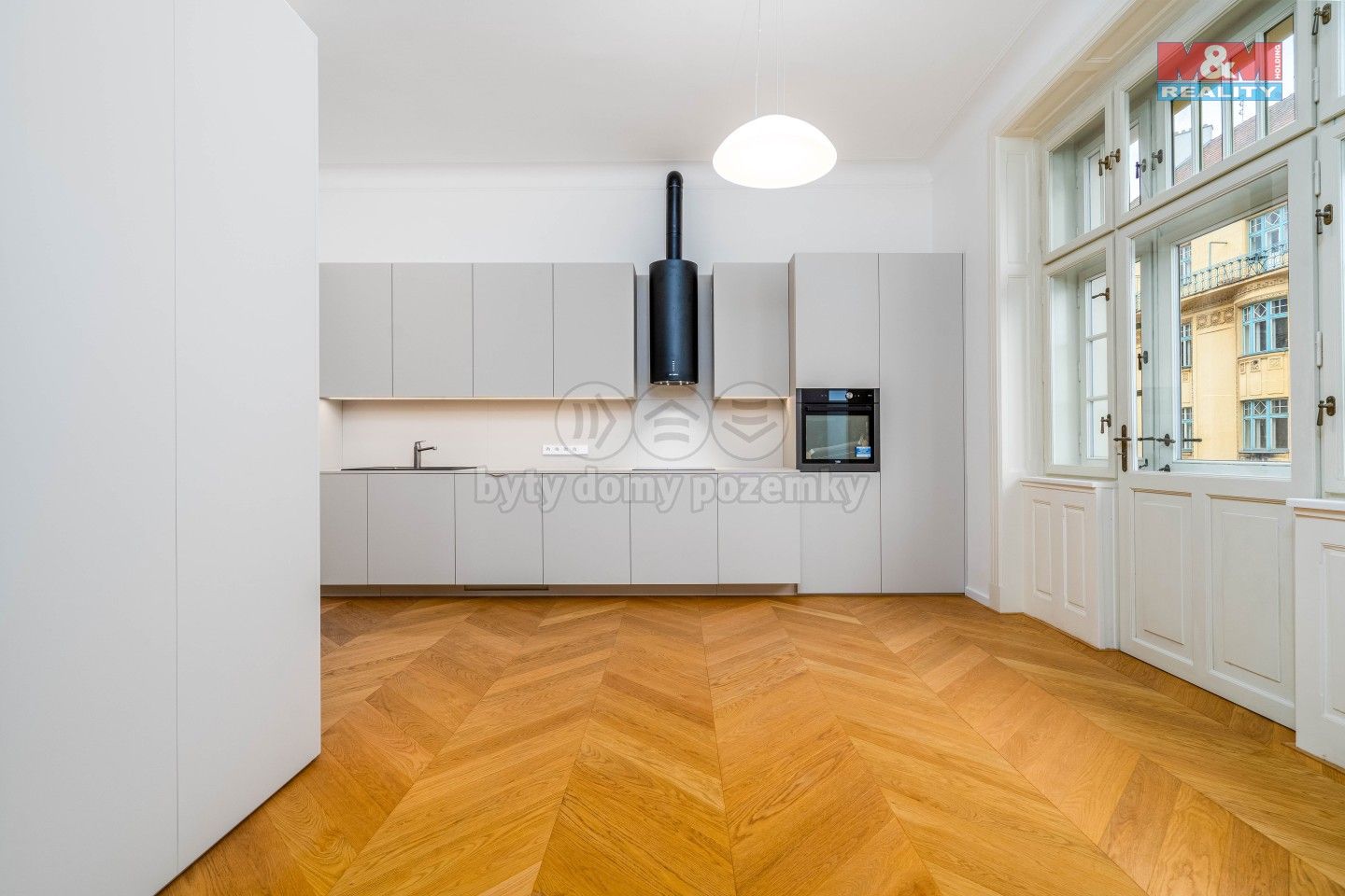 Prodej byt 4+1 - Trojická, Praha, 148 m²