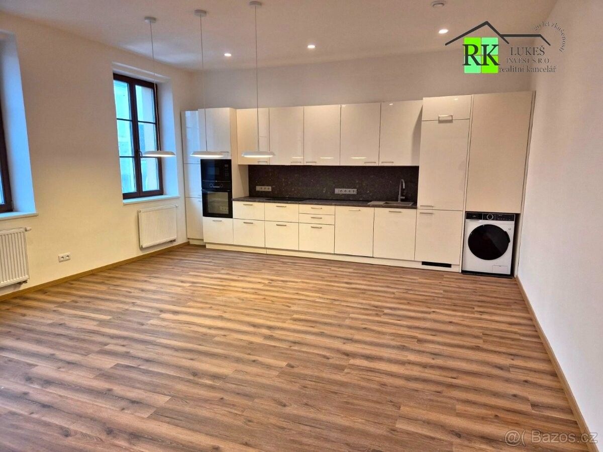 Byty, Ondřejov, 251 65